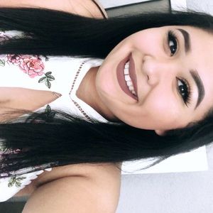 Meet your Posher, Priscilla